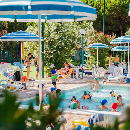 Tatil parkı Salinello Village *