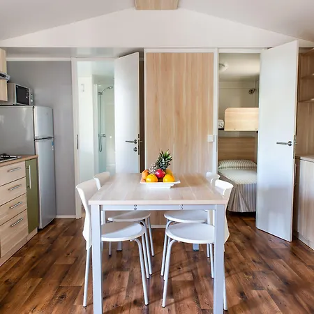 Salinello Village Tatil parkı *