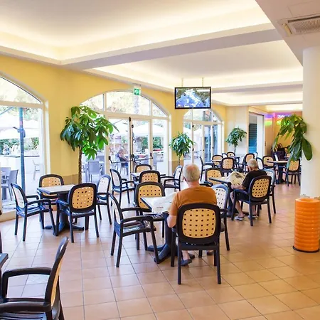 ホリデーパーク Salinello Village 4*